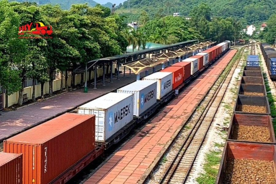 Vận chuyển container bằng đường sắt là gì?