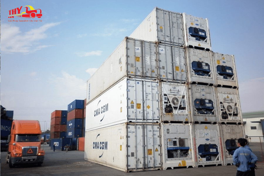 Lưu ý khi lấy container lạnh